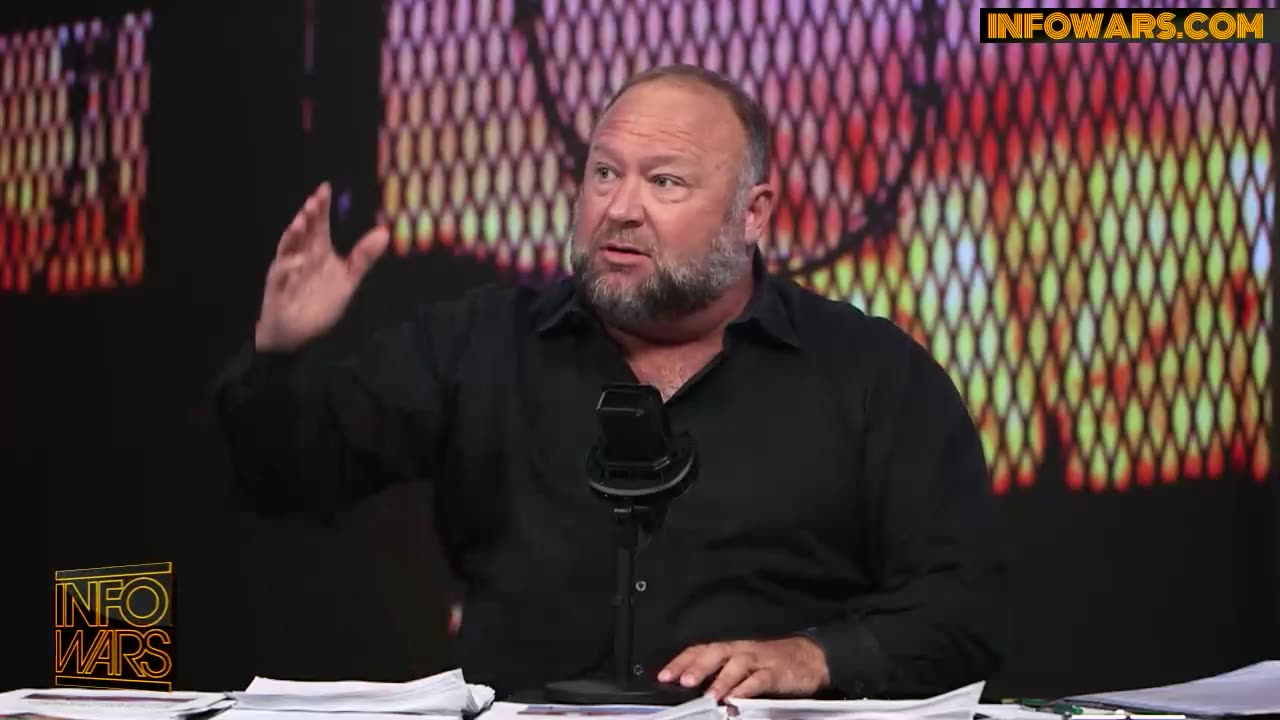 Tucker Carlson Pledges To Bring The Goods' Exposing January 6th As A False Flag🔥