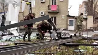 Unidentified missile hits Kyiv