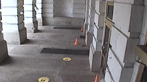 3210LHOB01MainEntranceExterior_2021-01-06_14h13min16s237ms.mp4