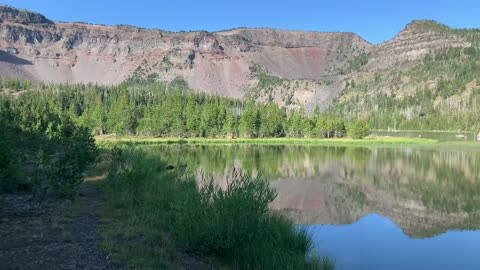 Central Oregon - Little Three Creek Lake - Expansive Basin - 4K