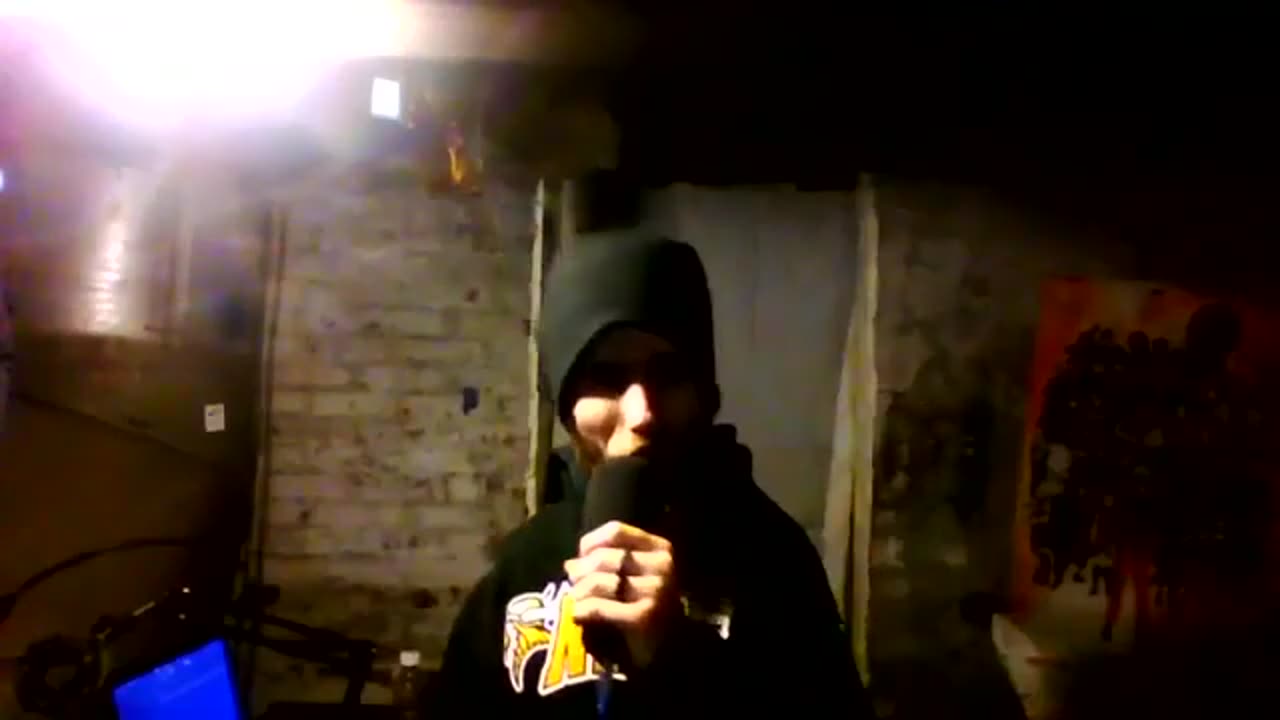 [Cyraxx Youtube 2020-9-5] you Dont Eff With my Family Tonic !!!!!