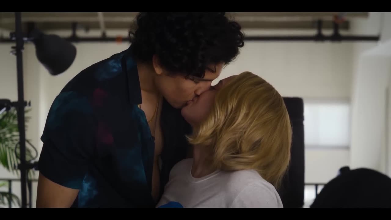 Look Both Ways / Kissing Scenes — Nat and Gabe (Lili Reinhart and Danny Ramirez)