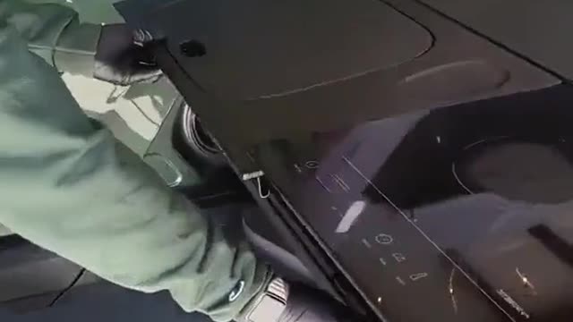 Concealed configuration of pickup truck