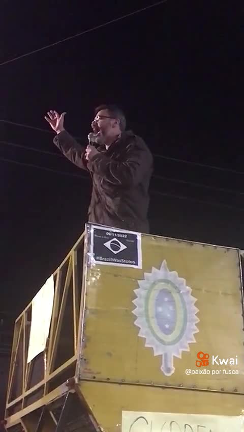 Acharam o organizador das manifestações no Brasil...