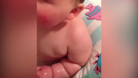 Where Are You Looking At? Funniest Baby Bath Time LOL ! Cute Video