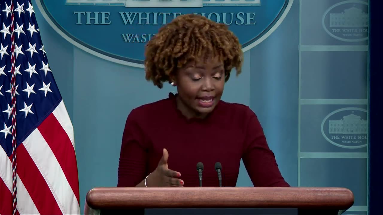 Karine Jean-Pierre holds White House briefing - April 20, 2023