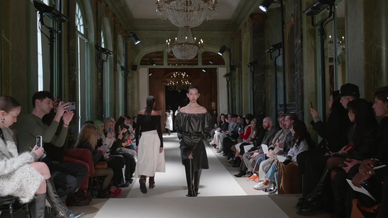 CALVINLUO Paris Fall Winter 2023 Fashion Show