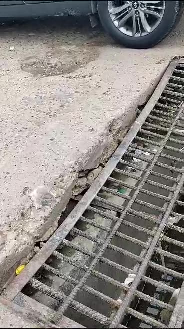 Piden reparación de rejillas ante riesgo para ciudadanos