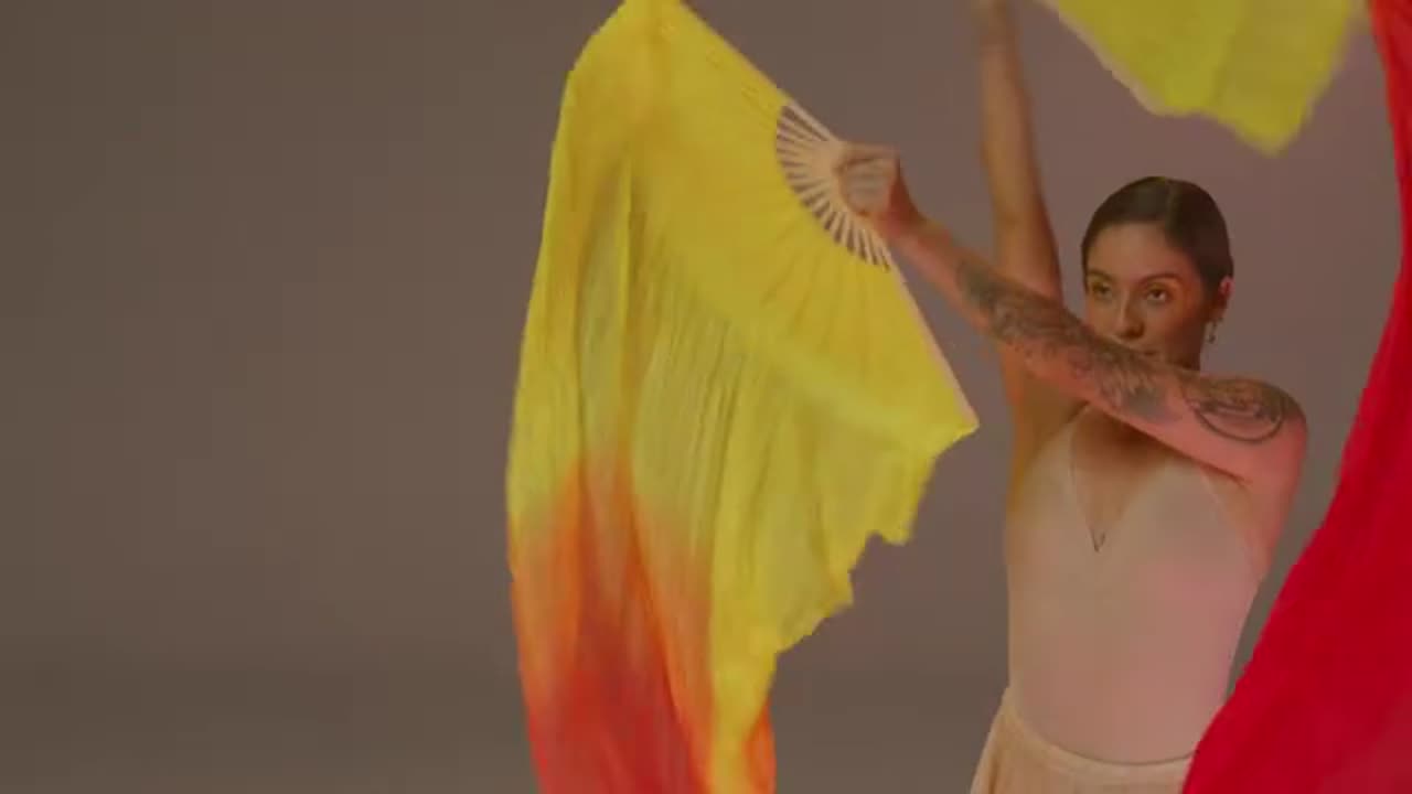 lady with beautiful dance