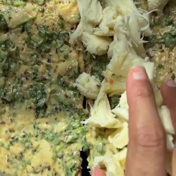 "Indulge in Bliss: Cheesy Roasted Garlic Bread Drizzled in Heavenly Hot Honey"