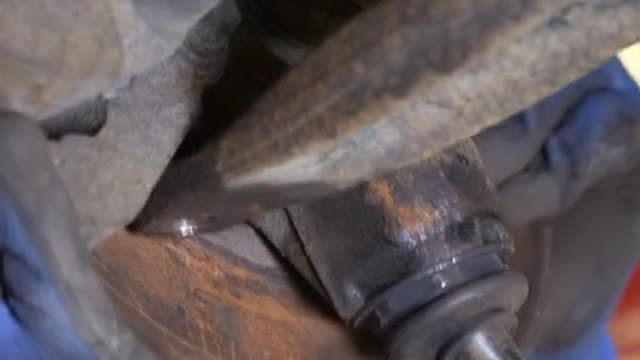 Vehicle repair renzhuizhing
