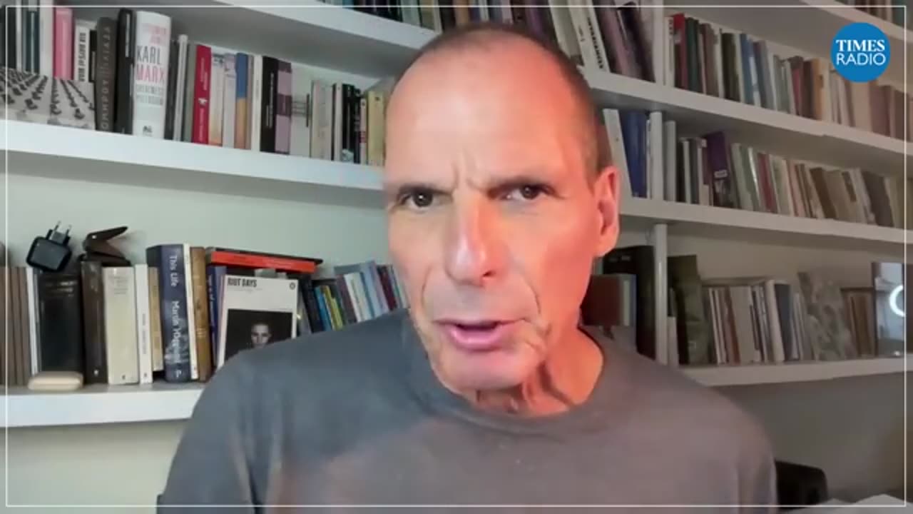 Trump wants to 'aggressively' spread Brexit throughout Europe - Yanis Varoufakis