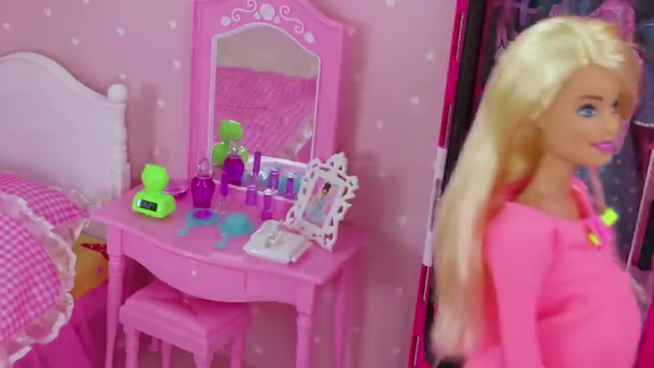 Barbie nd ken morning routine