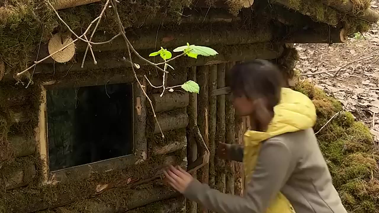 The girl found a unique place🏕 #camping #survival #bushcraft #outdoors