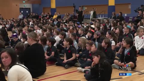 Canada's oldest veteran honoured