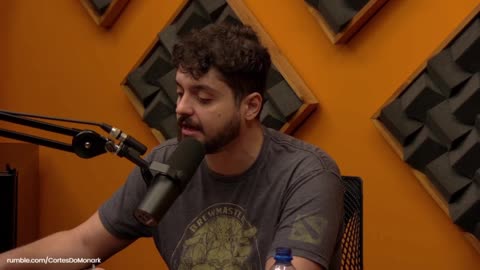 Kim Kataguiri chora por se preocupar com Monark