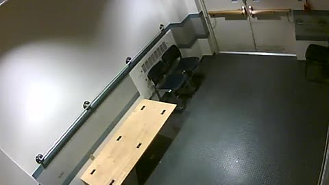 1657HQOB02PrisonerProcessingLobby_2021-01-05_17h00min01s293ms.mp4