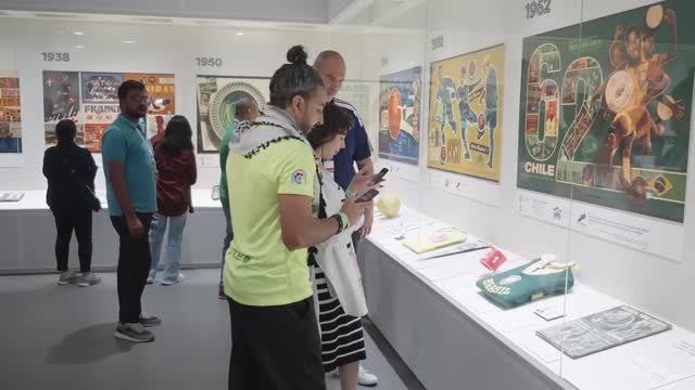 One Millionth fan at FIFA Fan Festival™ wins once in a lifetime prize