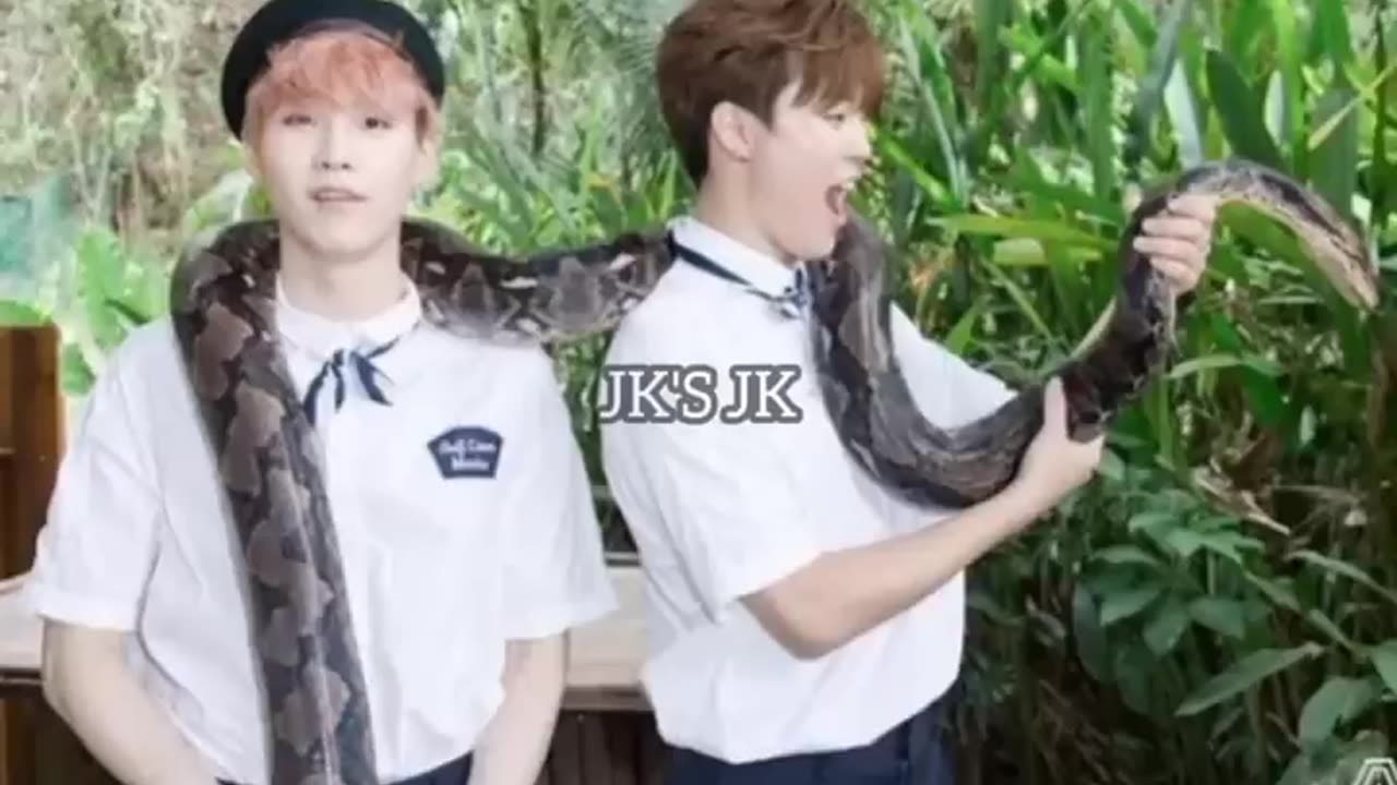 Hobi Oppa, We Hate Snakeu too 😂 _ #jhope #bts #shorts #short