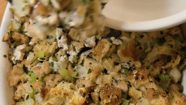 Try this macro-focused stuffing recipe… it's still pretty bad-ass 🦃