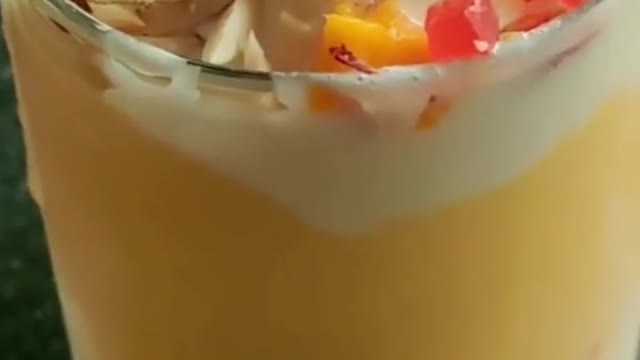 Food Blogger Makes Mango Milkshake With Nuts And Ice Cream