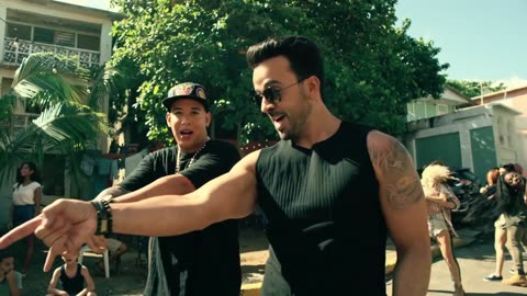 Luis Fonsi - Despacito ft. Daddy Yankee