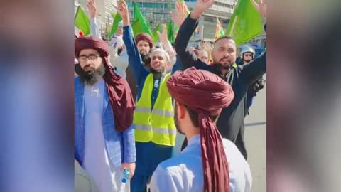 ΣΤΟ ΜΕΤΑΞΥ ΣΤΟ ΕΛΛΑΝΤΑ-ΕΞΑΣΦΑΛΙΣΜΕΝΗ ΔΙΑΜΟΝΗ ΕΠΕΝΔΥΤΩΝ.