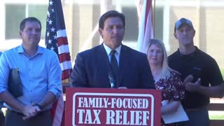 Ron DeSantis INCINERATES Media on Absurd Border Crisis Question