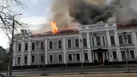 Ukrainian intelligence SBU building on fire in Chernihiv