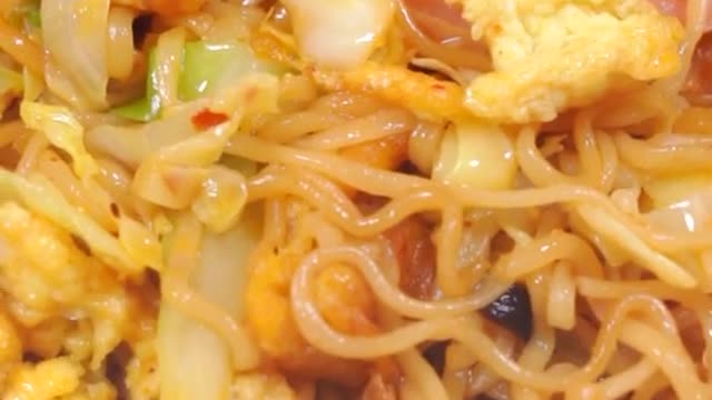 Tell you to make fried instant noodles to eat