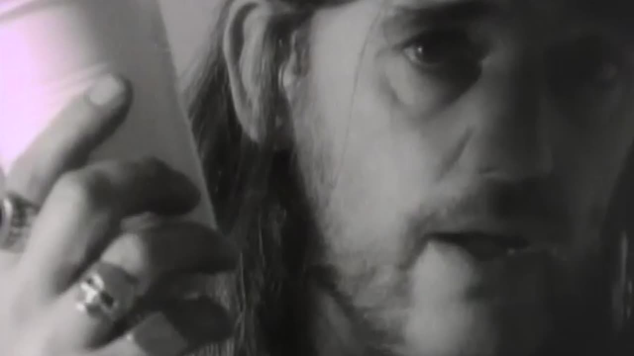 Motörhead - No Voices In The Sky (Official Music Video)