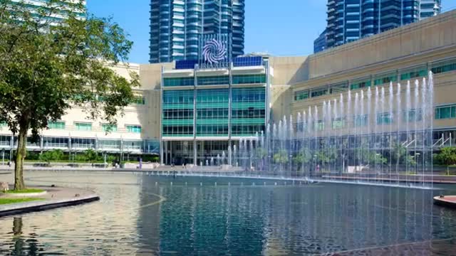 10 Best Travel Destinations In MALAYSIA.
