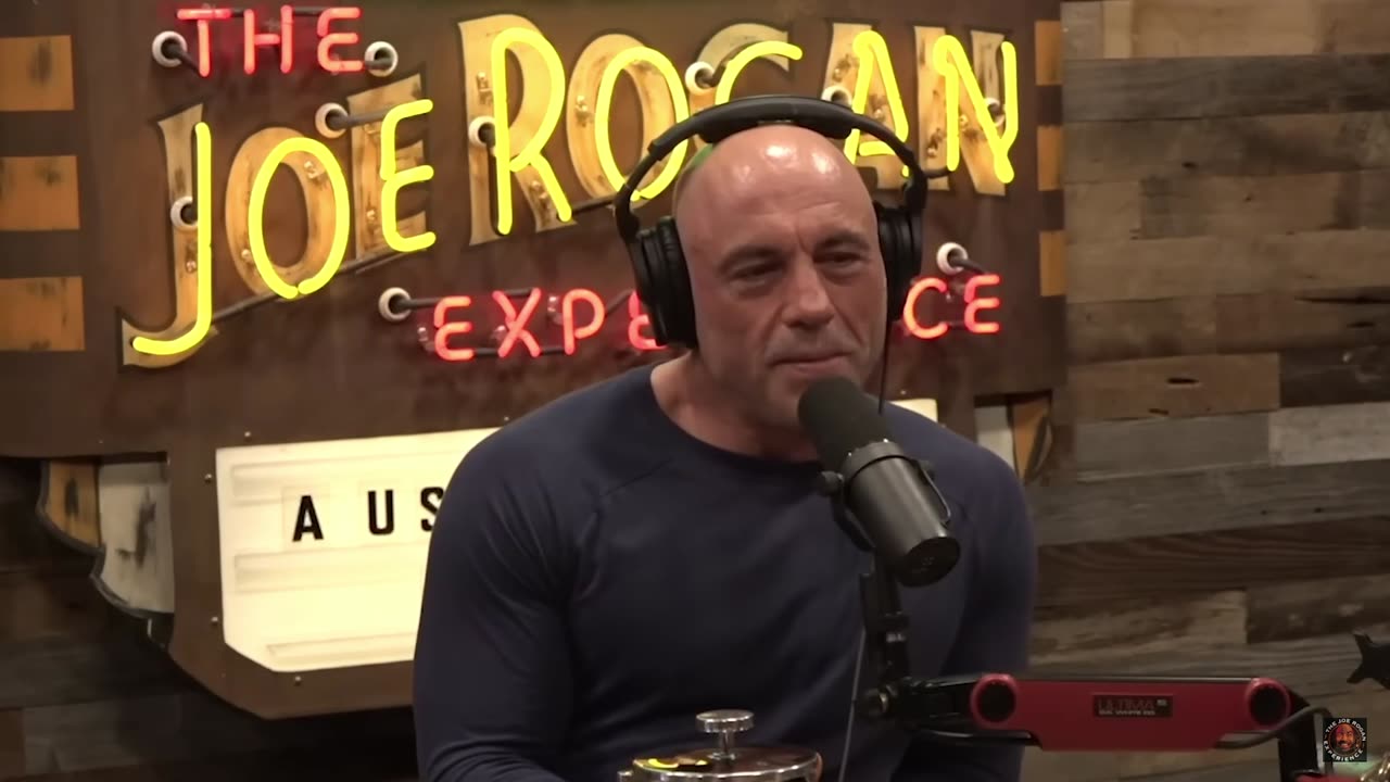 Joe Rogan on UFO's - He's Starting To Get It