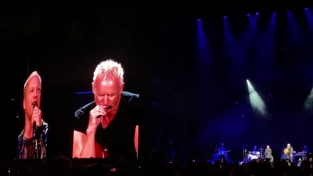 STING WAARSCHUWT - DEMOCRATIE LOOPT GEVAAR