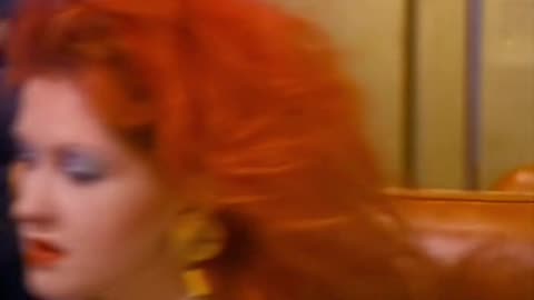 Cyndi Lauper - Time After Time (Official Video)