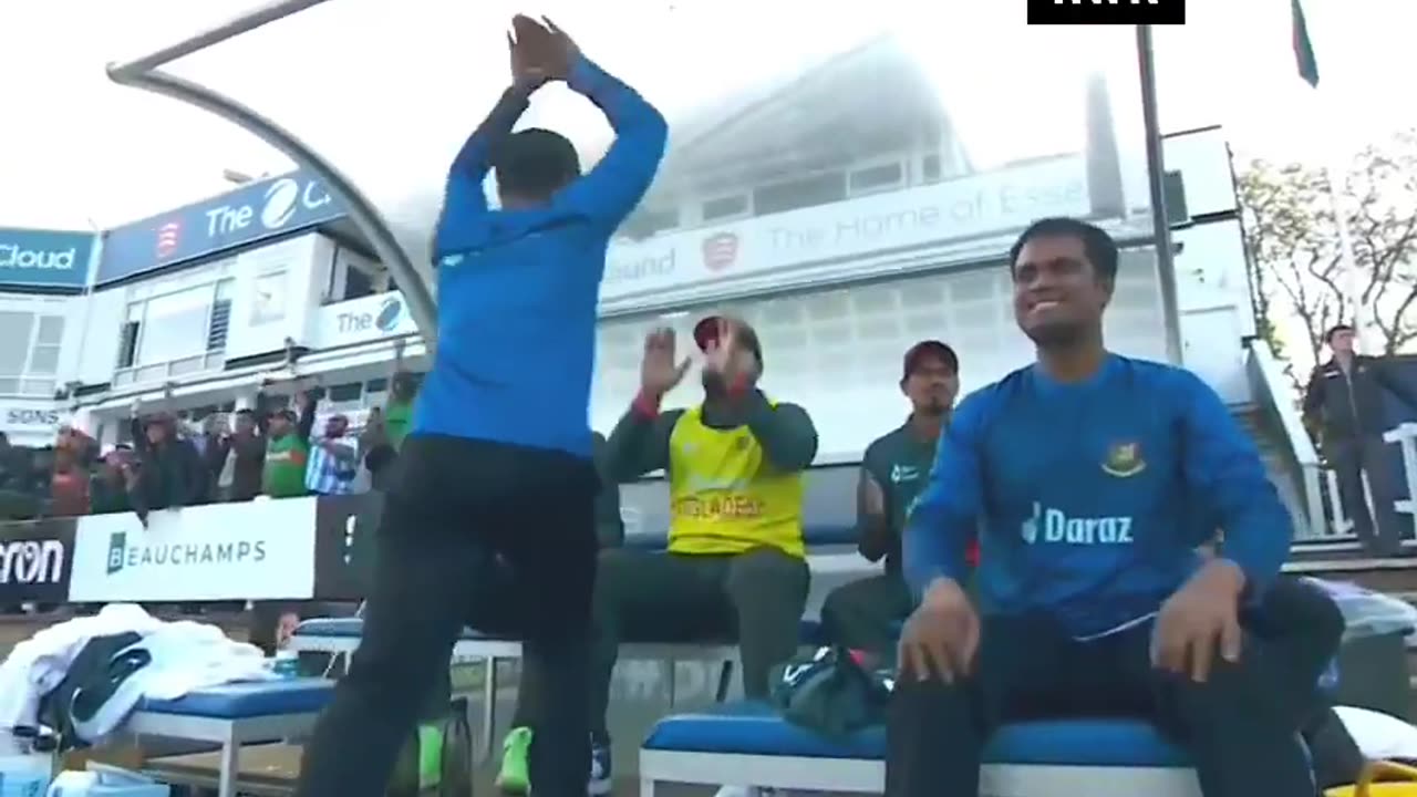 Thrilling last over Bangladesh vs Ireland 3rd ODI Math highlights