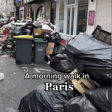A morning walk in Paris