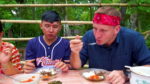 Bizarre Indonesian Jungle Food! Welcome to EXTREME Indonesian Cooking in North Sulawesi!