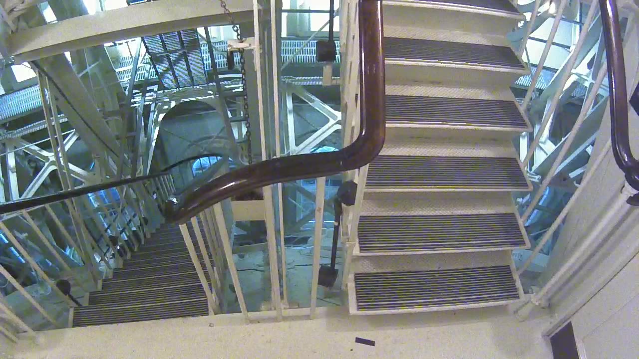 Camera0910USCDPLDomeStairsUpper_2021-01-06_Starting_at_06h00min01s510ms