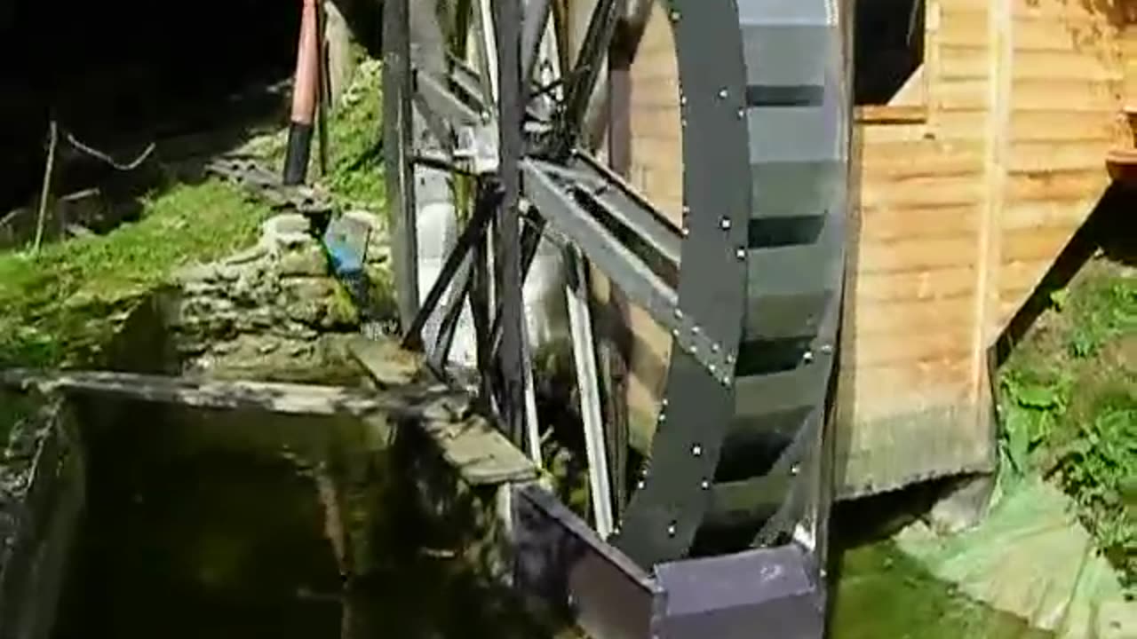 Mini Hydro Energy / Fantastisches Kleinkraftwerk