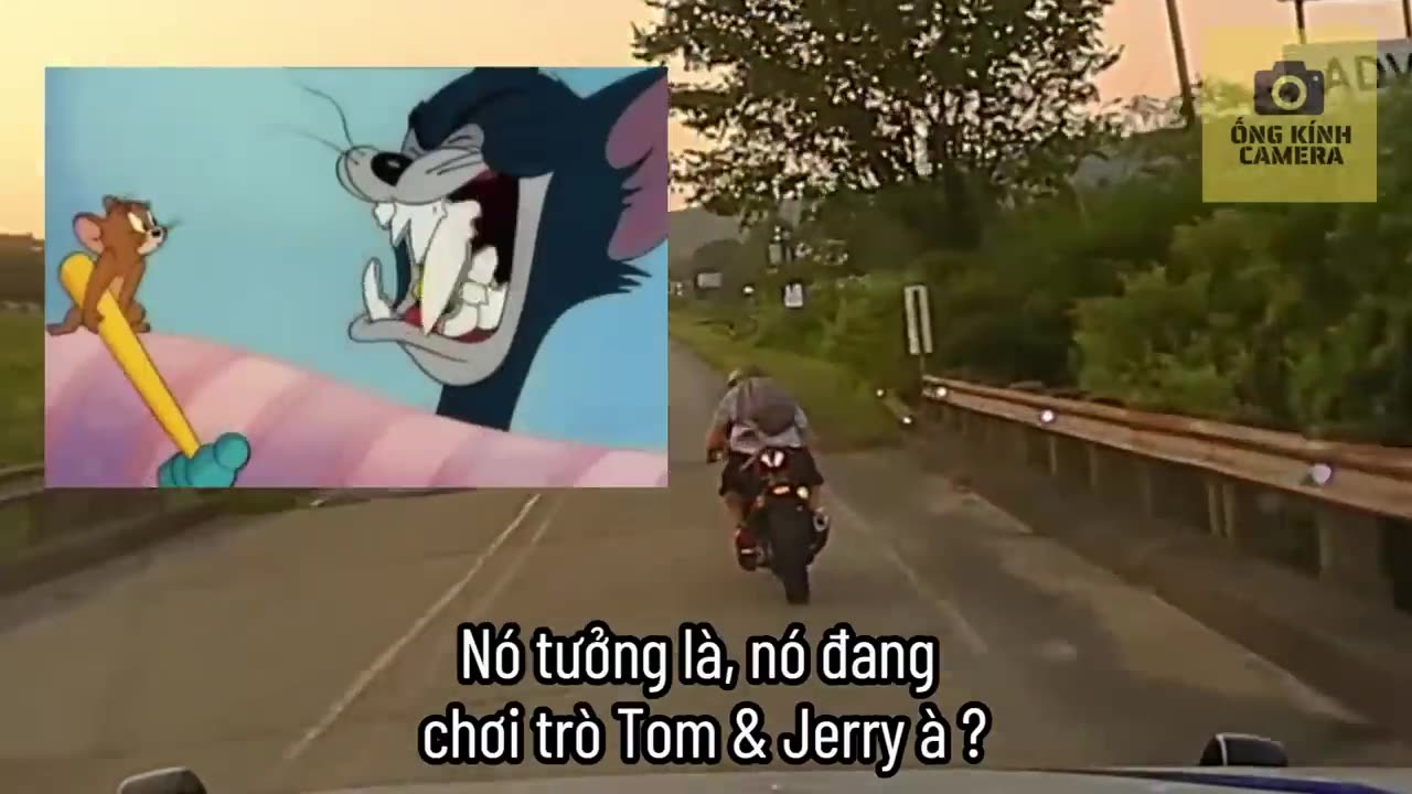 【live truy bắt】Chiếc mô tô dám tăng tốc ghẹo cảnh sát, gặp đúng anh cảnh sát nóng nẩy
