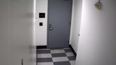 6149RHOBG3G301CStairwayLobbyEntry_2021-01-06_00h20min00s703ms.mp4