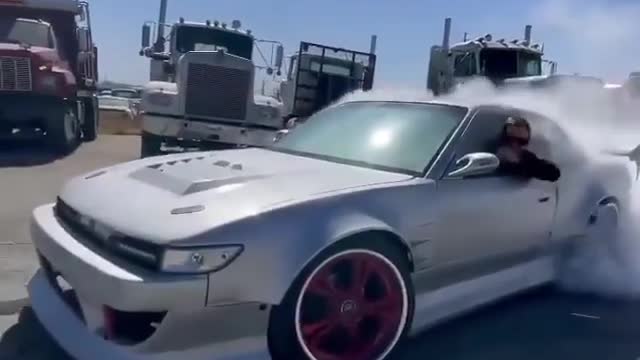 Nissan Silvia s13 burnout