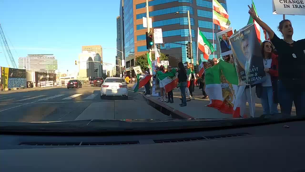 Support the people of Iran