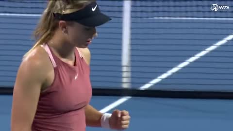 Linda Fruhvirtova vs. Paula Badosa | 2022 Miami Round of 16 | WTA Match Highlights