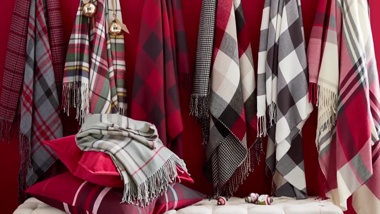 Pottery Barn’s 2017 Holiday Collection