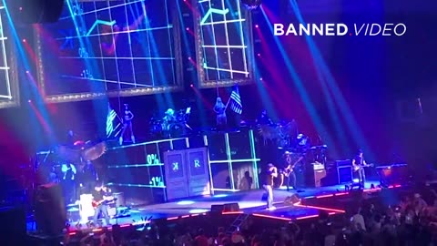 Kid🎸Rock💥Brings Out👀Trump And Bashes💥Democrats At No🚫Snowflake❄️Tour🏃Kick Off💥🔥😎