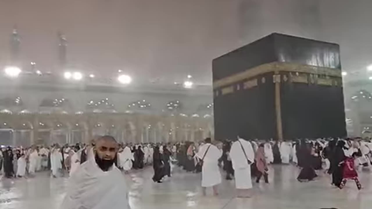 Barish At Khana Kaba