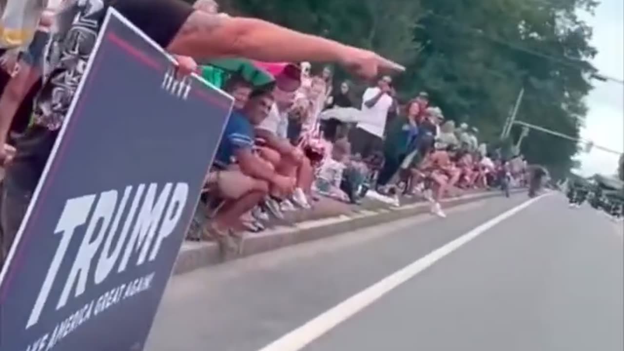 NEW HAMPSHIRE SMALL TOWN PARADE WATCH WHAT HAPPENS WHEN THE WILDCAT YOUTH FOOTBALL TEAM PASSES A TRUMP SIGN