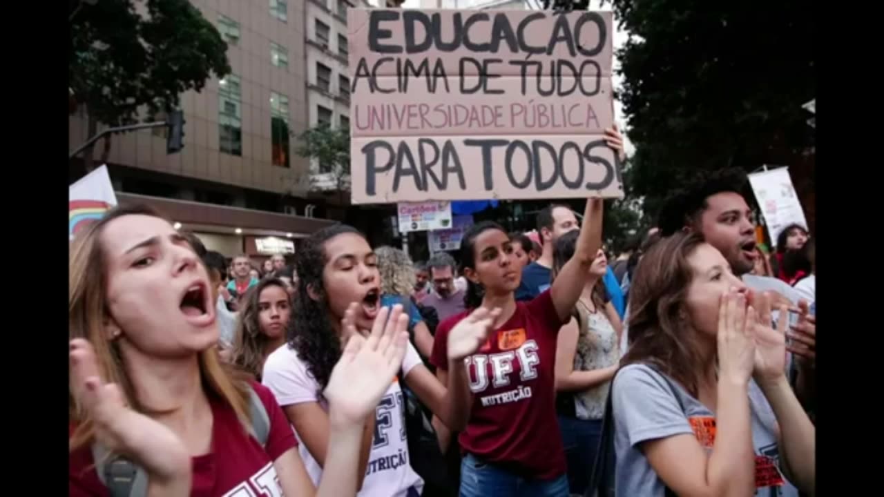 Bastiato Lapriane - Universidade pública é muito perigoso pra um redpill